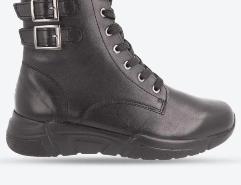 Wide Fit Shoes for Autumn: A UK Buying Guide to Boots and Indoor Comfort Women's Wide Fit DB Maisie Ankle Lace Up Boots product photo